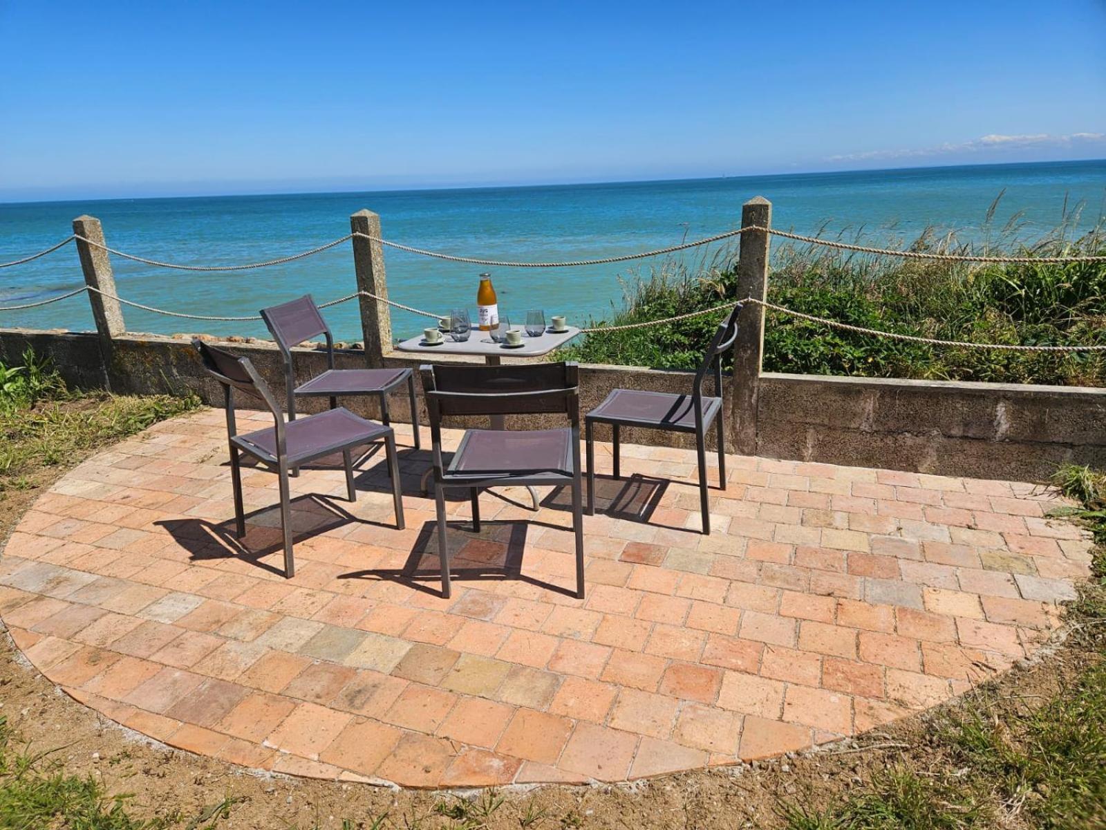 Entre Ciel Et Mer Luc-sur-Mer ภายนอก รูปภาพ